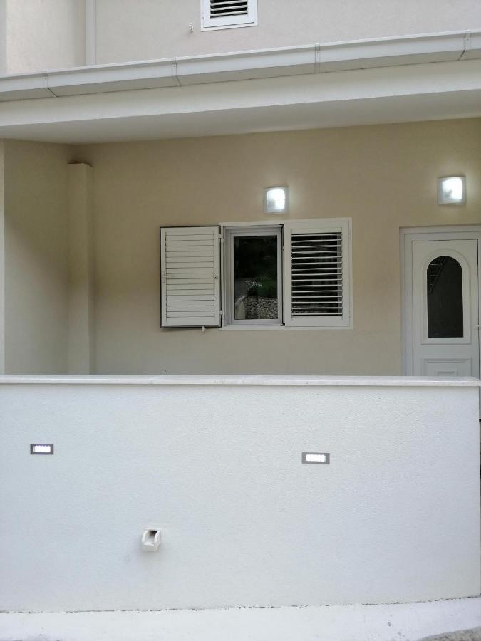 Apartment Lijana Sea View Tučepi エクステリア 写真
